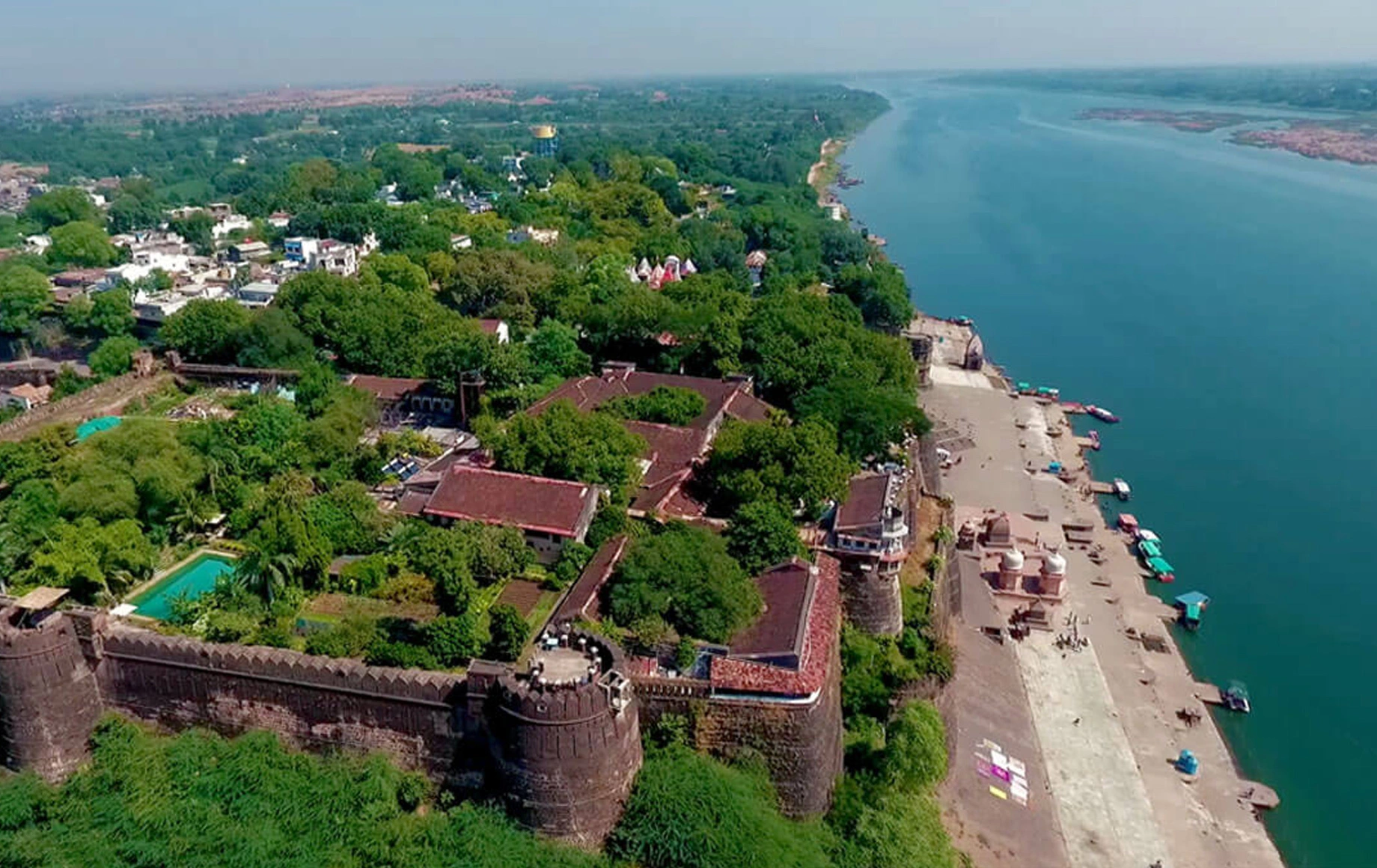 Ahilya Fort 